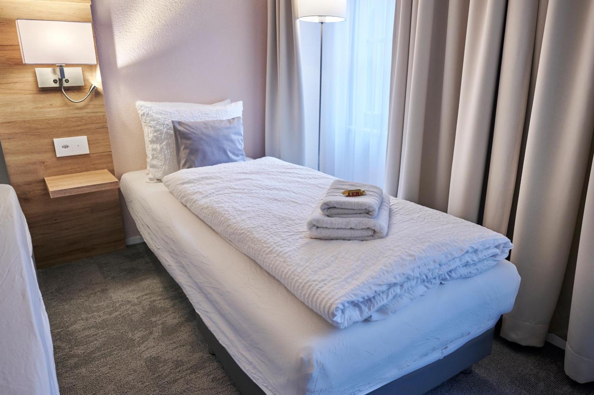 Unterseen Aparthotel Krone - Self Check-In المظهر الخارجي الصورة
