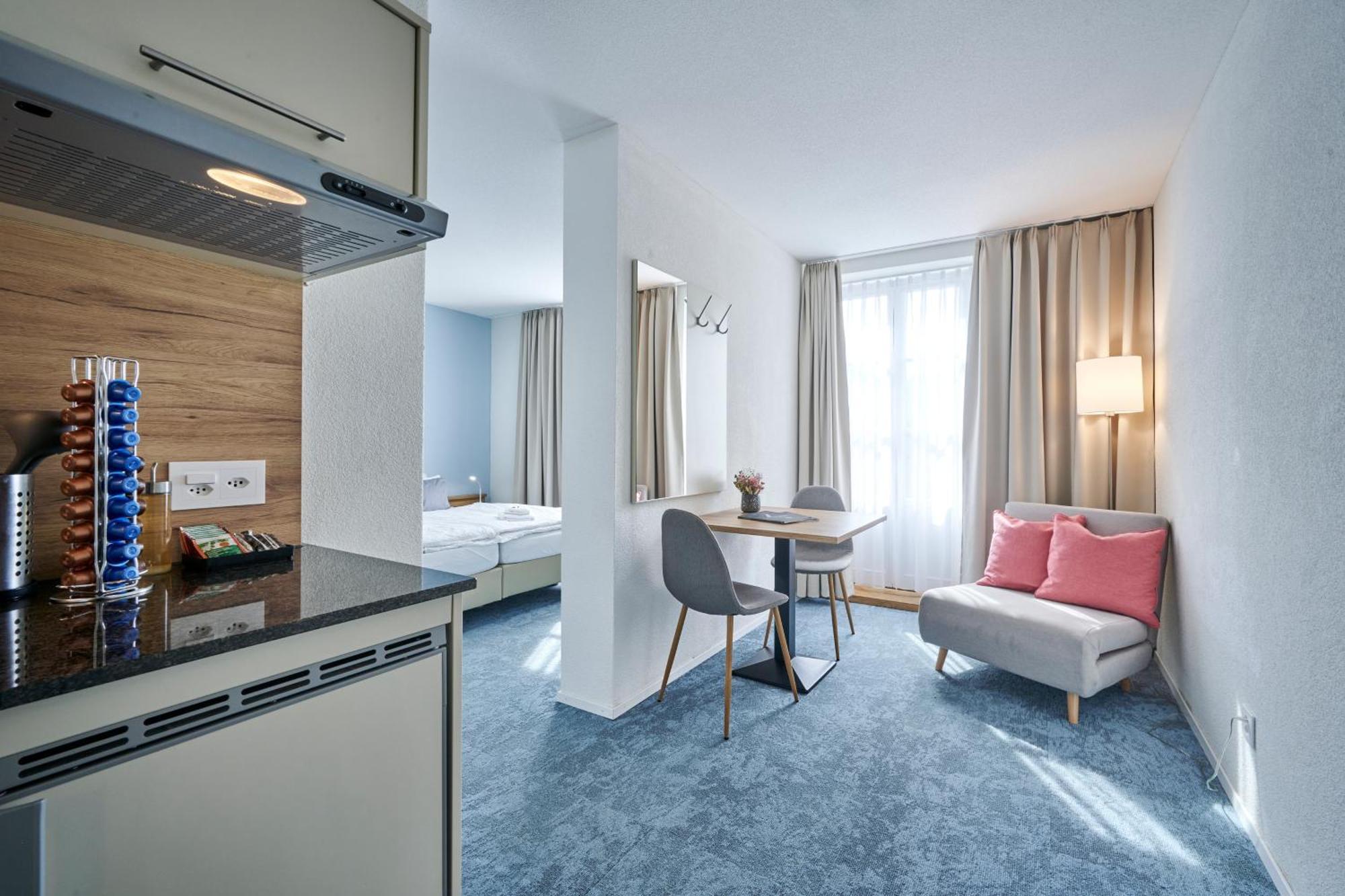 Unterseen Aparthotel Krone - Self Check-In المظهر الخارجي الصورة